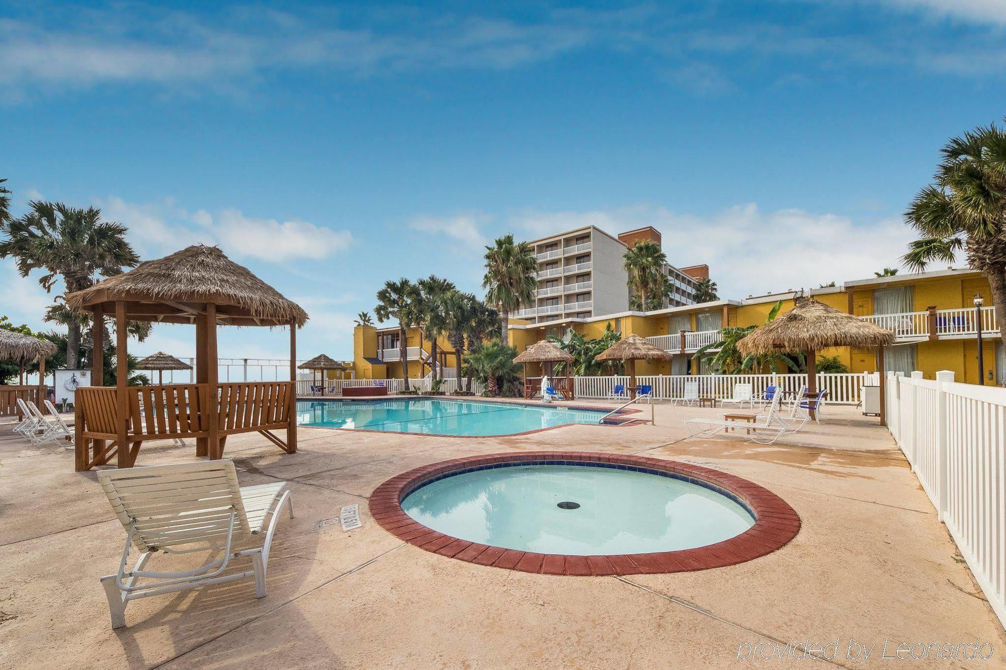 Quality Inn & Suites On The Beach Corpus Christi Exterior foto